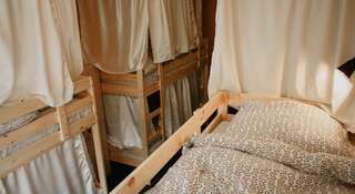 Гостиница Карелия Хостел Петрозаводск Кровать в общем номере для мужчин и женщин с 8 кроватями-5